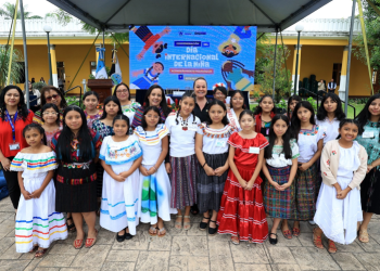 Mineduc ha brindado más de tres mil acompañamientos pedagógicos en idiomas mayas. (Foto: Mineduc)