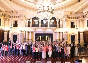 Día Internacional de la Lucha contra el Cáncer de Mama/Foto: Álvaro Interiano.