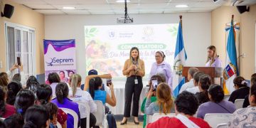 Gobernación de Chiquimula acompaña conversatorio para reconocer el liderazgo y aporte de la mujer rural