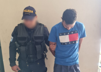 Agentes de la PNC capturan a presunto responsable de asesinato de una abogada y maestra. (Foto: PNC)