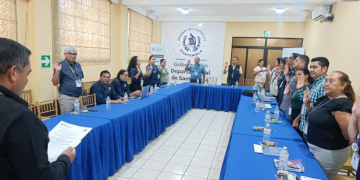 Juramentan y acreditan a los integrantes de la Codred de Santa Rosa
