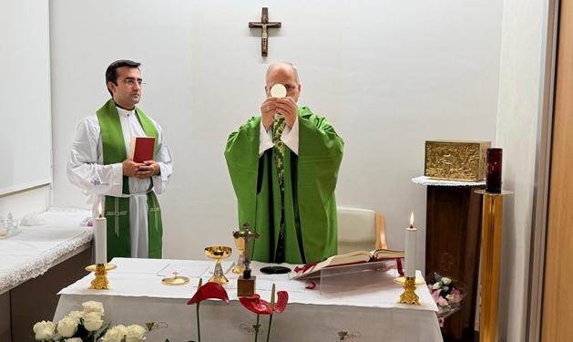El papa muestra “una mejoría constante” y recupera autonomía tras su operación de pulmón
