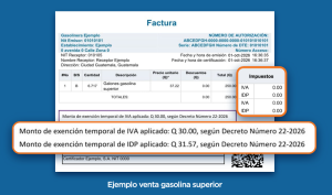 Ejemplo de factura de gasolina superior con los impuestos en cero y las leyendas de exención resaltadas.