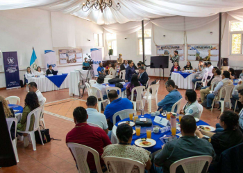 Intercambio entre gobiernos departamentales fortalece la gestión territorial en Petén