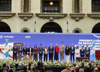 Presentan los resultados de los estudios para el proyecto del Metroriel. (Foto: Gilber García)