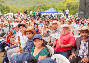 Mano a Mano continúa transformando las condiciones de vida de las familias chiquimultecas