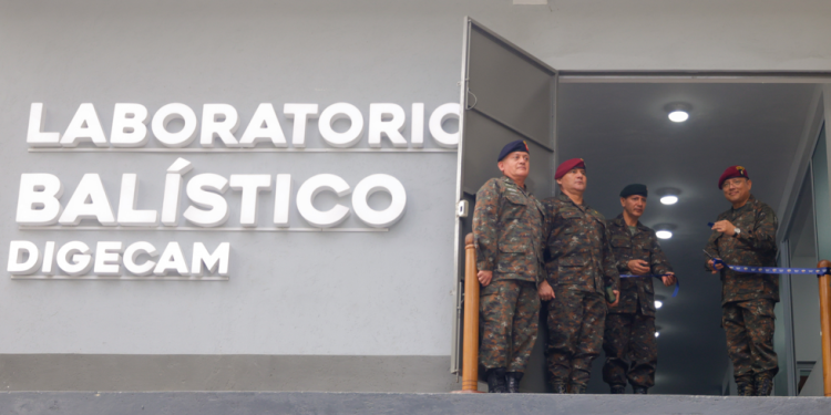 Digecam inaugura moderno laboratorio balístico para fortalecer el control de armas en Guatemala