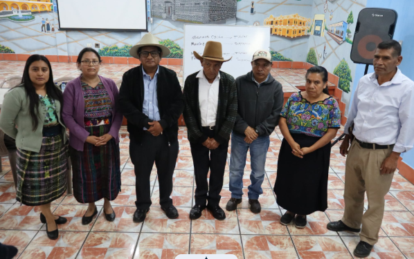 Sociedad civil renueva a representantes ante el Codede de Chimaltenango