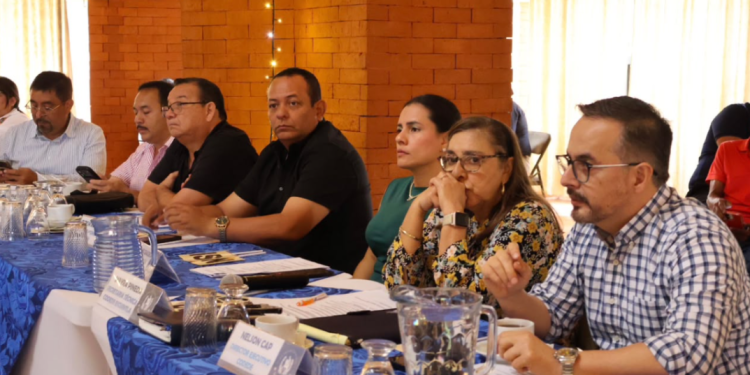 Presentan avances de acciones, durante reunión ordinaria del Codede de Escuintla